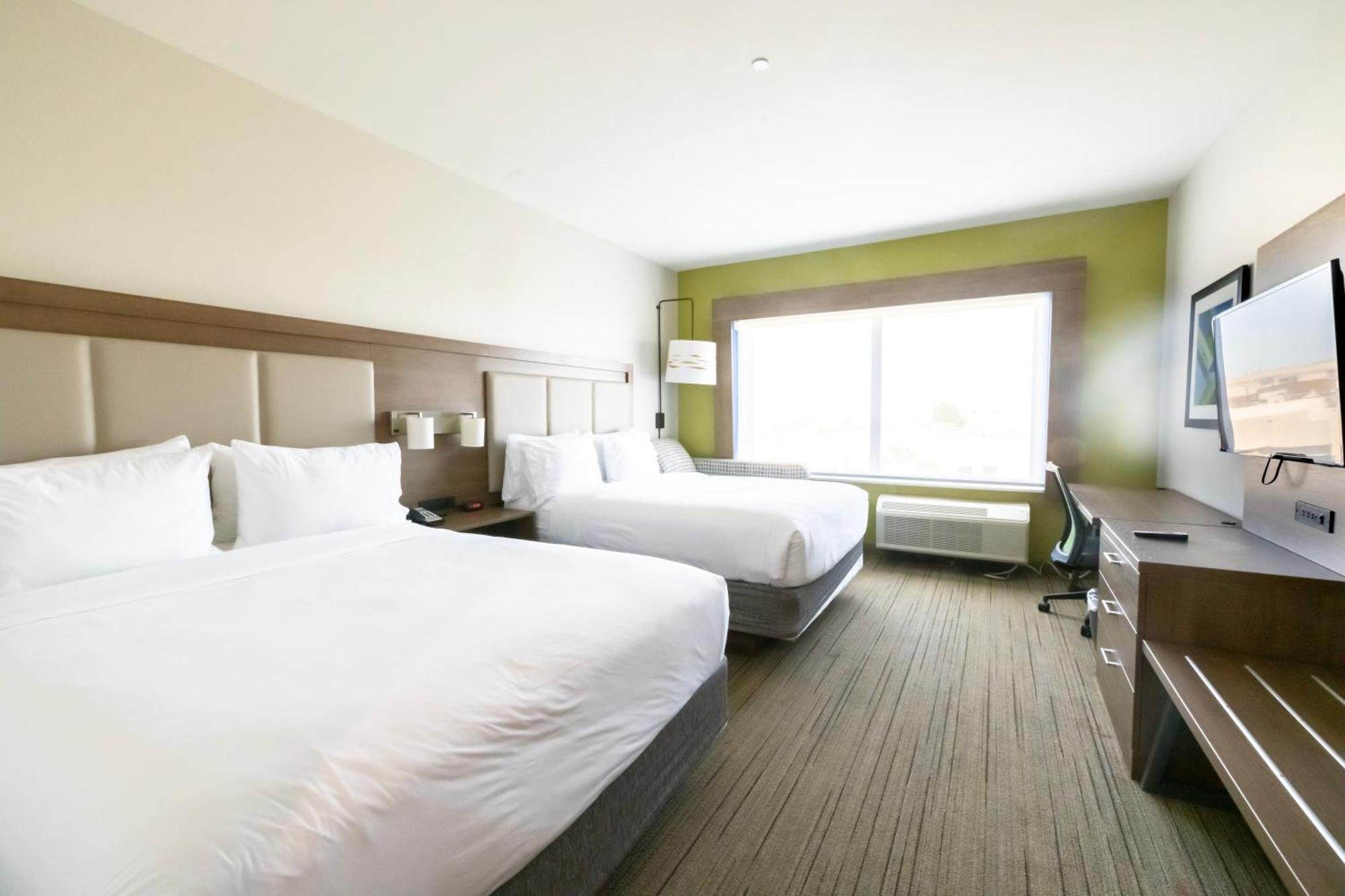 Holiday Inn Express & Suites Dallas Ne Arboretum Garland Exterior photo